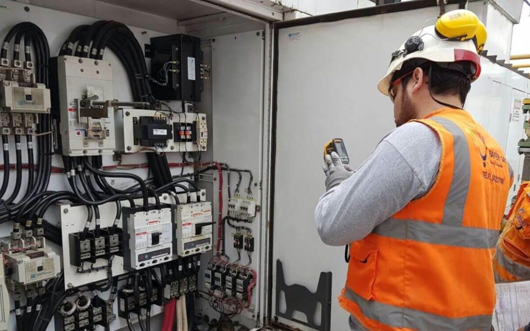 Importancia del mantenimiento eléctrico industrial
